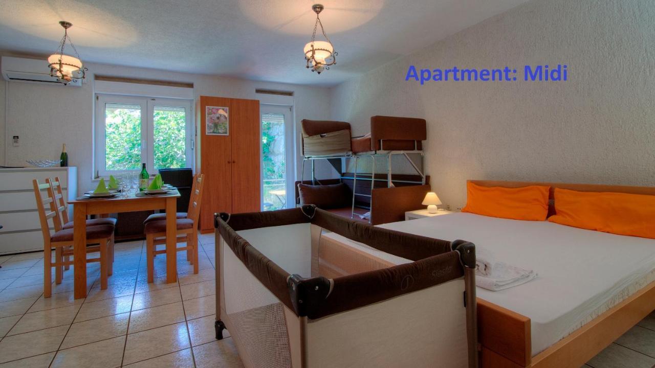 Senj Apartment Esterno foto